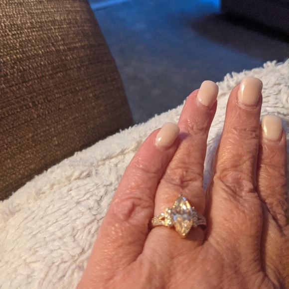 Candlelight Strontium Titanate and white zircon 18k yellow gold over silver ring - Picture 1 of 8